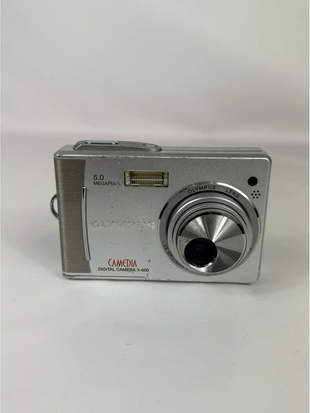 Olympus CAMEDIA X-600 5 Megapixels Digital Camera NOT TESTED No Charger Or Batt.